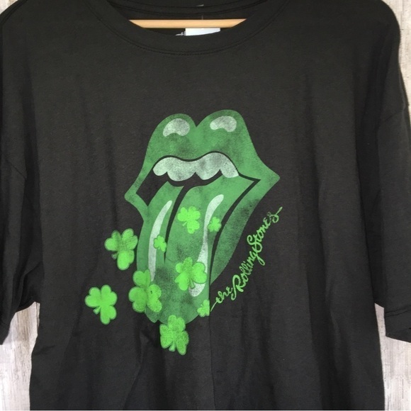 NWT Rolling Stones Clover Tongue Tee - Picture 2 of 5